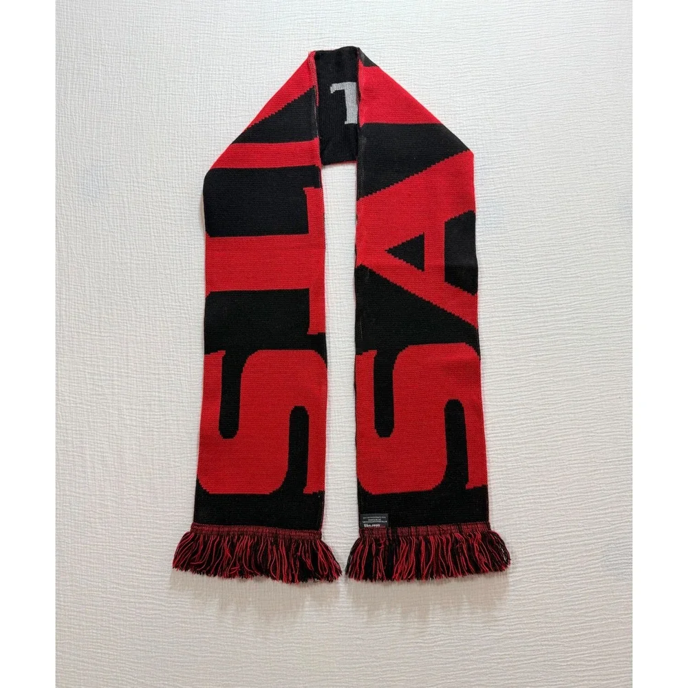 Saints Soccer Scarf Red Black Knit Fringe Team Fan Merchandise‎ Ruffneck Scarves